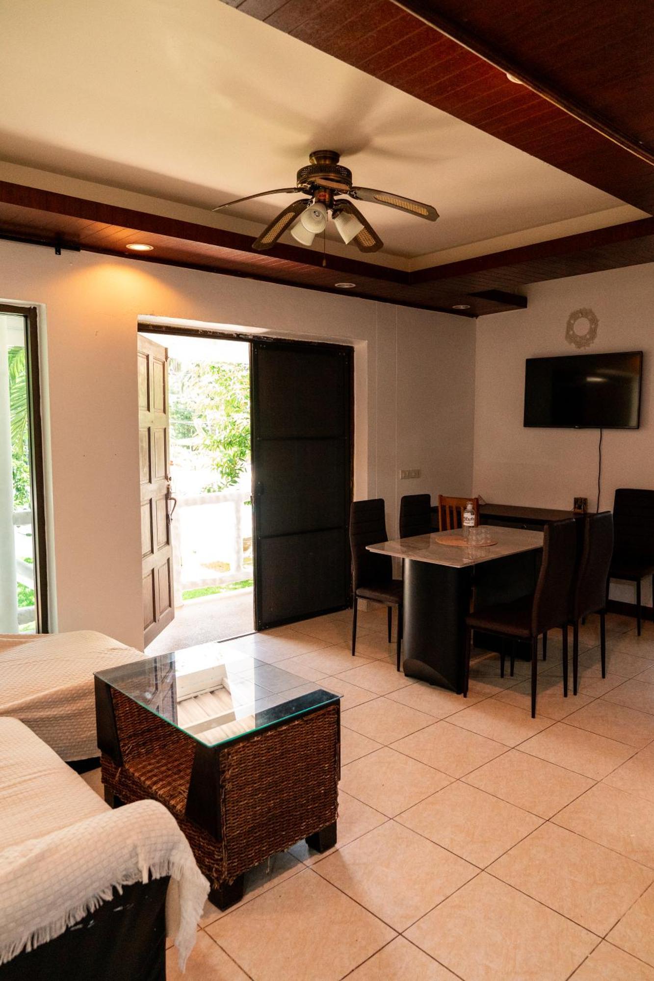 Koh Samui Resort & Restaurant Taling Ngam Beach 部屋 写真